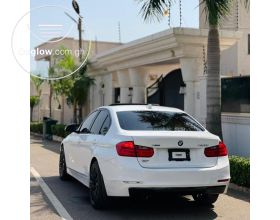 BMW 3 Series 320i Ã—Drive