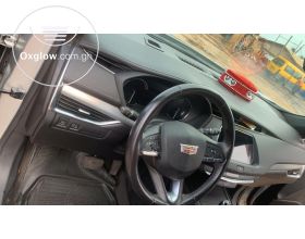 Cadillac Escalade XT4
