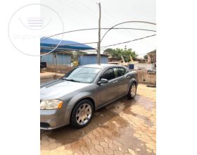 Dodge Avenger 