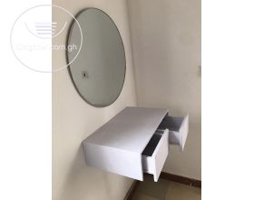 Dress mirror