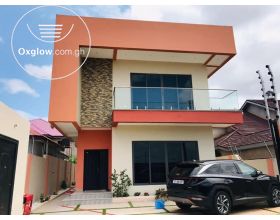 EXECUTIVE 5 BEDROOM HOUSE