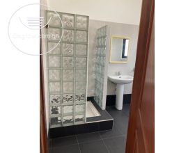 Executive 5 Bedrooms House