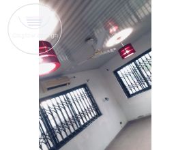 Executive Chamber and Hall Self Contained