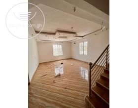 for sale/house bedrooms