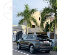 Ford Edge Titanium