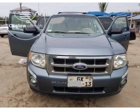 Ford Escape Limited 4WD.