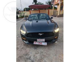 Ford Mustang Convertible