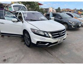 HONDA CROSSTOUR 