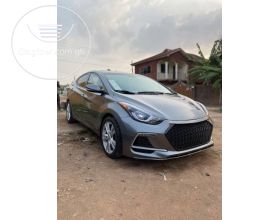 Hyundai Elantra SE