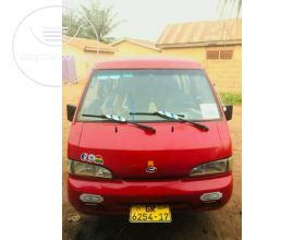 HYUNDAI H100