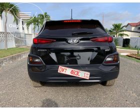 Hyundai Kona AWD 