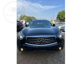 Infiniti FX35 DV