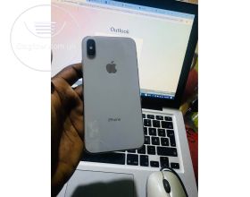 iPhone X
