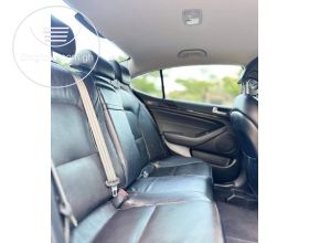 Kia Cadenza