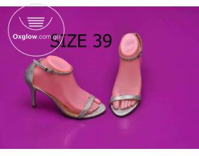 Ladies Thrift Heels