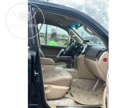Land Cruiser GX-R facelift