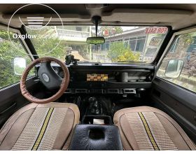 Land Rover Defender 110
