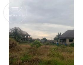 Land title half plot for sale. 40/100 land size. Location : Amasaman abehenase ju