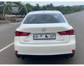Lexus IS 200t F-Sport
