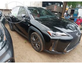 Lexus UX250h Hybrid