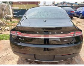 Lincoln MKZ