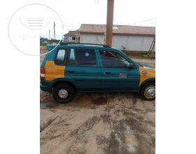 Mazda Demio 