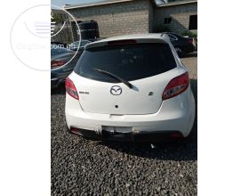 Mazda2 