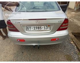 Mercedes-Benz C - 200