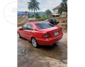 Mercedes-Benz C 250