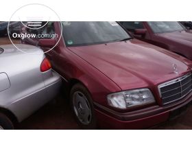 Mercedes Benz C180