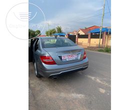 Mercedes Benz C250
