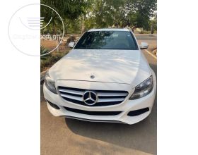 Mercedes Benz C300 2018 Model
