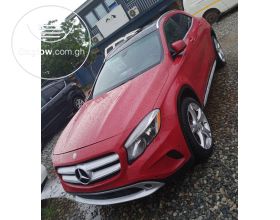 MERCEDES BENZ CLA 250