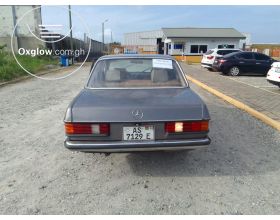 Mercedes Benz E200