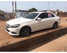 Mercedes Benz E220 CDI