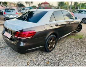 Mercedes Benz E350