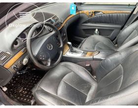 Mercedes Benz E500