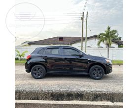 Mitsubishi Outlander RVR