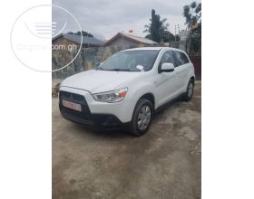 Mitsubishi Outlander SE
