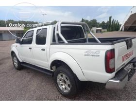 Nissan Hardbody