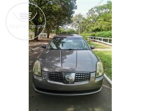 Nissan Maxima 