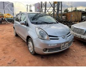 Nissan Note 2010 Model