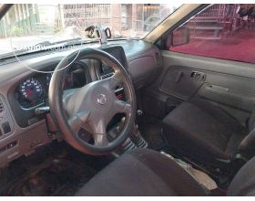 Nissan NP300