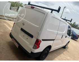 NISSAN NV200 Cargo