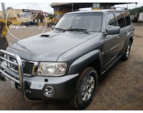 NISSAN PATROL 4X4