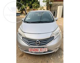 Nissan Versa SV Note