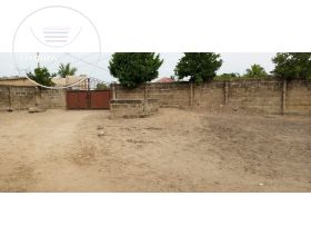 PLOT AT COMMUNITY 5 TEMA