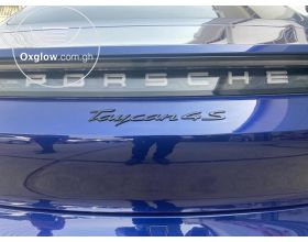 Porsche Taycan 4S