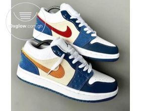 QUALITY BRAND NEW SNEAKERS