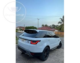 RANGE ROVER SPORTS SE